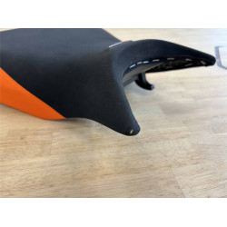 A60707940200C1A - Selle Pilote Haute (+13mm) occasion Ergo confort pour KTM 990 DUKE /-R