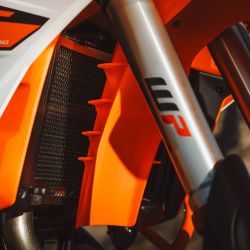 Grille de protection de radiateur Aluminium pour KTM690 ENDURO-R et SMC-R (26+)
