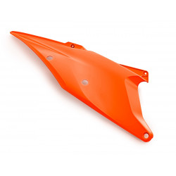 Coté droit Orange pour KTM...