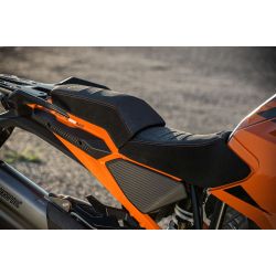 Selle pilote Ergo Chauffante Basse (-12mm) pour KTM 1390 SUPER ADVENTURE R/S