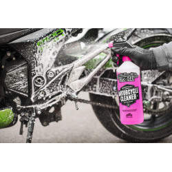 Test des produits nettoyants Muc-Off : parfait pour un nettoyage après du  offroad ! – Motard Adventure